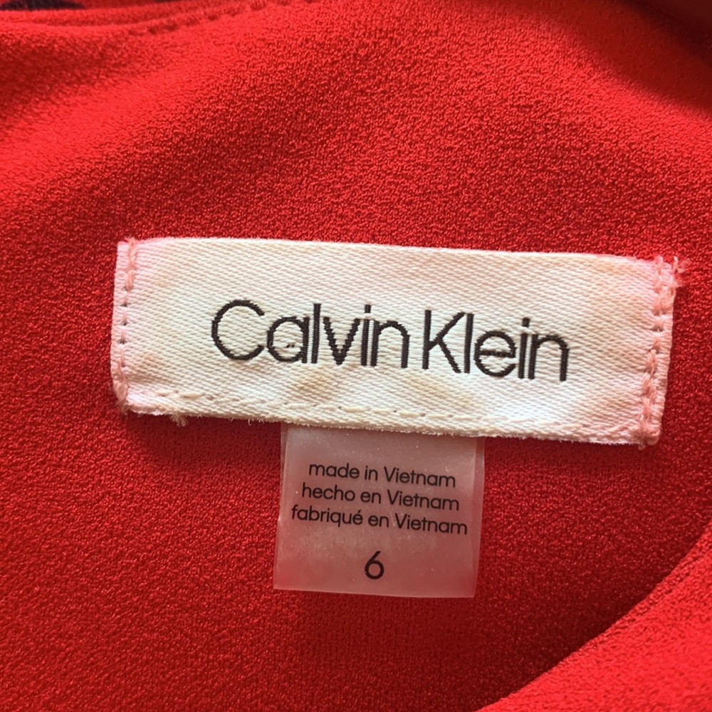 Calvin Klein red dress size 6. - Picture 4 of 4